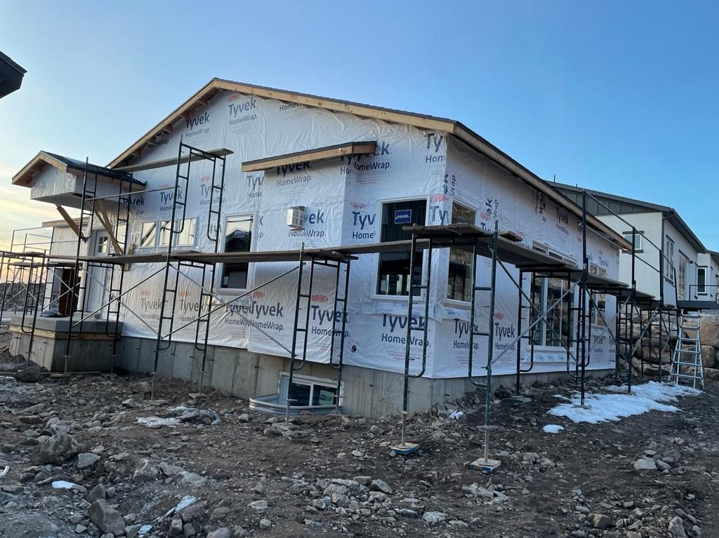 	Tavo's Construction LLC